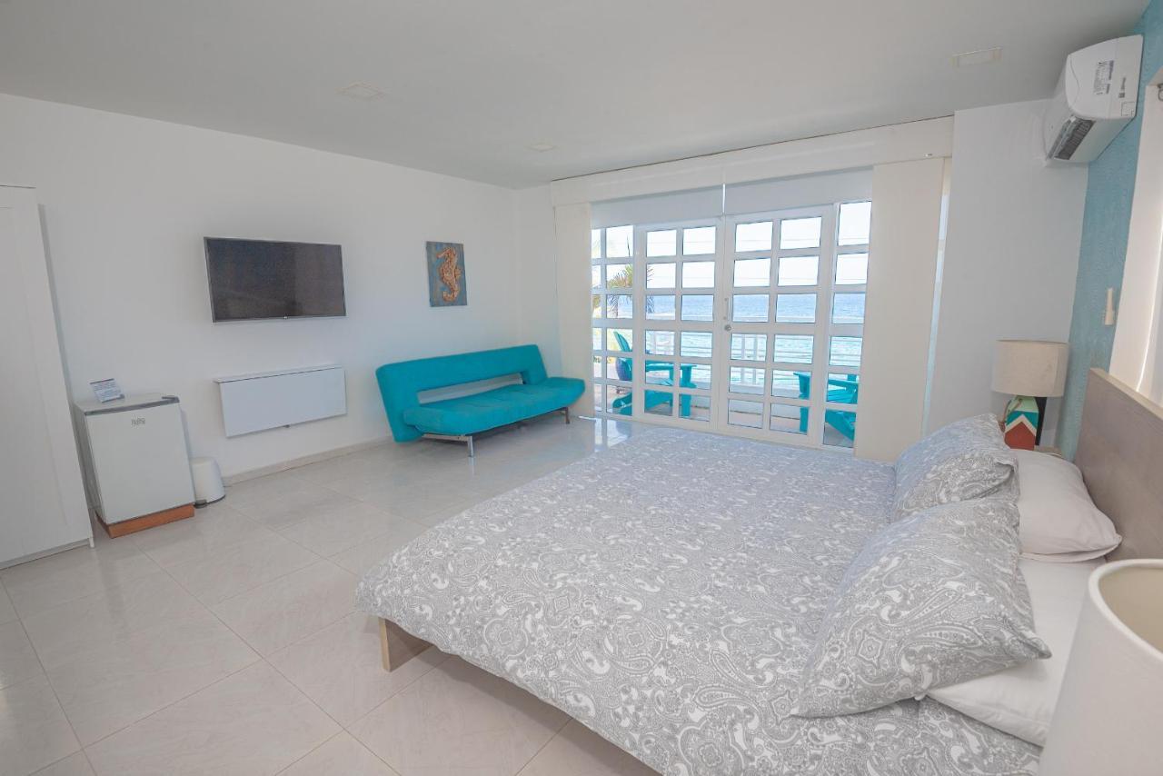 By The Sea Guest House San Andrés Екстериор снимка