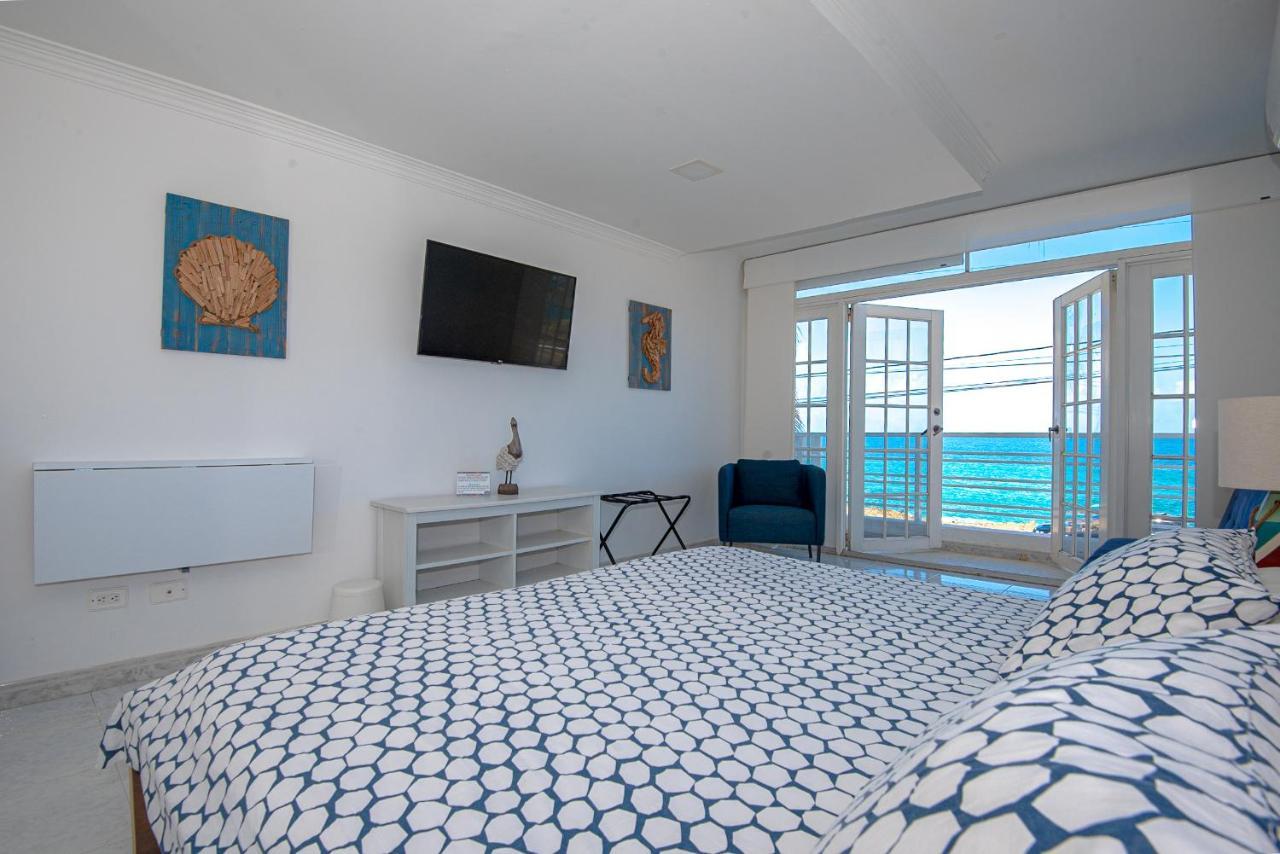By The Sea Guest House San Andrés Екстериор снимка