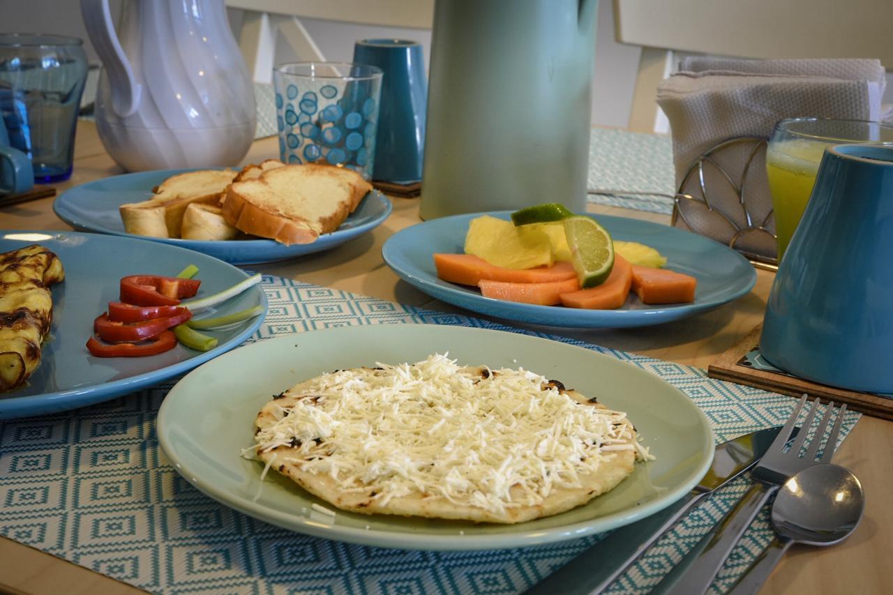 By The Sea Guest House San Andrés Екстериор снимка
